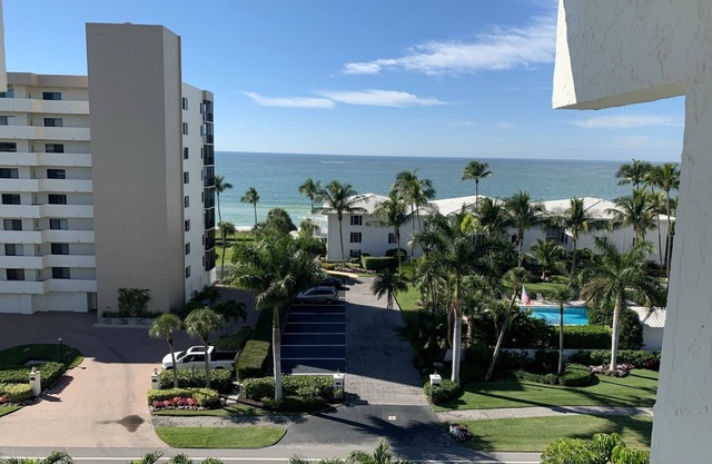 Vanderbilt Beach Access and on the intercostal!