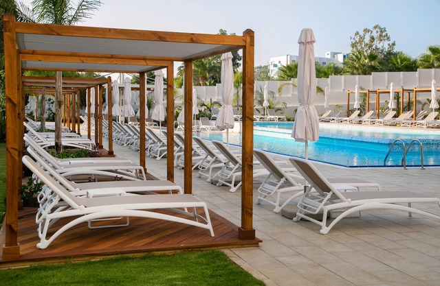Vangelis Hotel & Suites