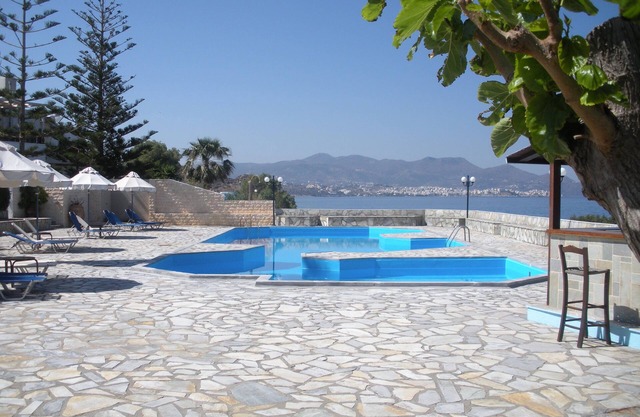 Vangelis Villas