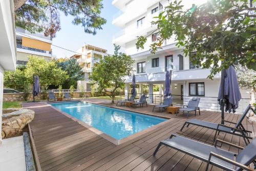 Varkiza Luxury Suites by Raise