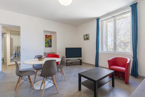 Vaste appart de 44 m centre - n2
