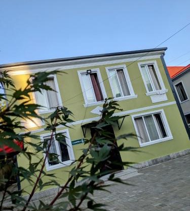 Vato tkhilaishvili