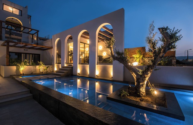 Vaya Suites by Omilos Hotels