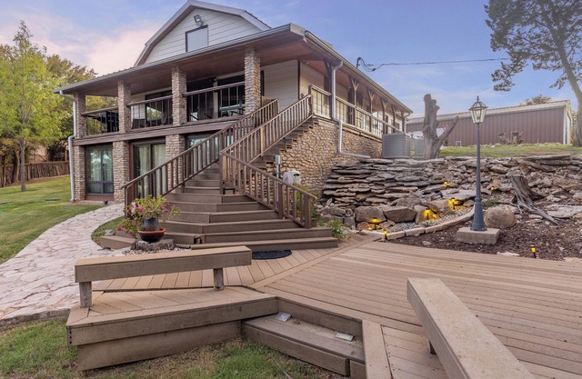 Veale Creek Retreat on Possum Kingdom Lake