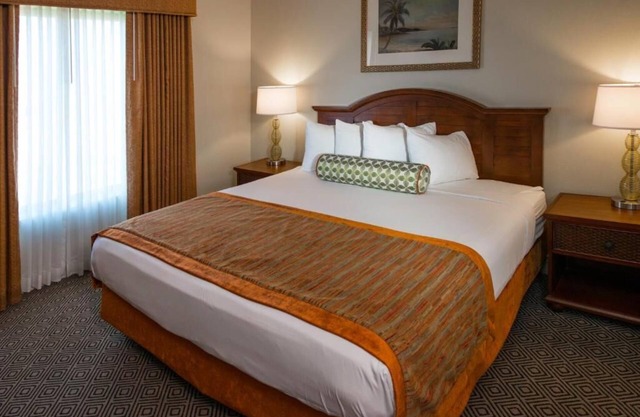 Vegas 1BR Resort Stay Kitchen Resort Amenities