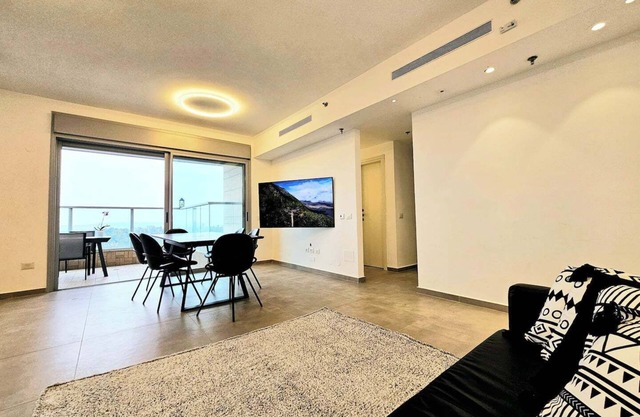 Vegas- View & Luxury Apartment