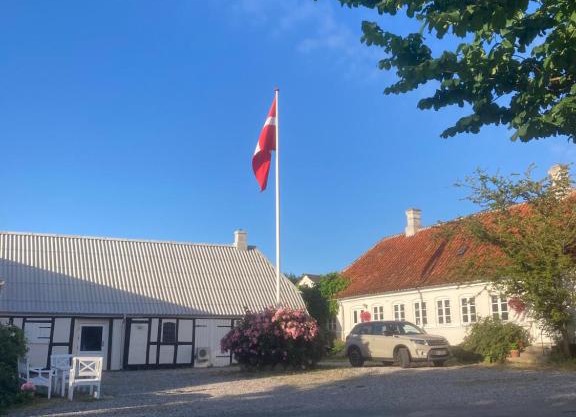 Vejskrækgården
