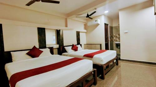 Vel Residency -Big Temple Road