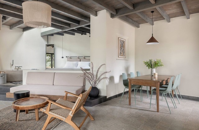 Velanis House - style into nature - secluded