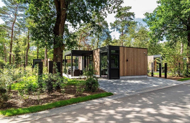 ✓ Veluwe hoeve on Resort Veluwe ✓ Holiday home for 5 persons ✓ Situated in Garderen (Gelderland) ✓ Holiday park at the Veluwe ✓ Book directly at the park