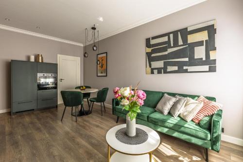 Velvet Apartment