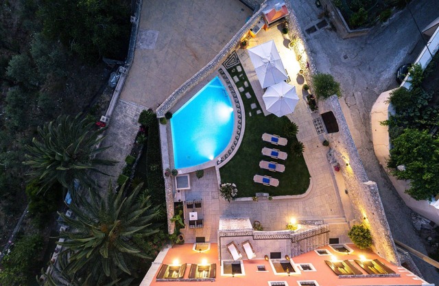 Venetico Palazzo Unique villa from the 1600s with Private Pool and Mountain View