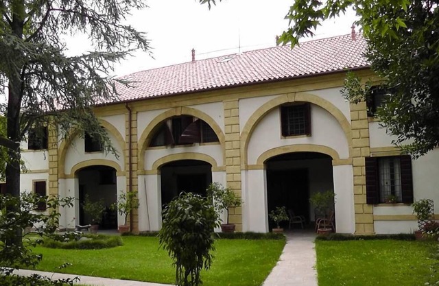 Venecia y provincia: casa histórica con piscina privada