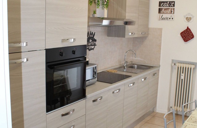 VENICE Sweet Home - your home in a neighborhood of the City of Venice -Free Park