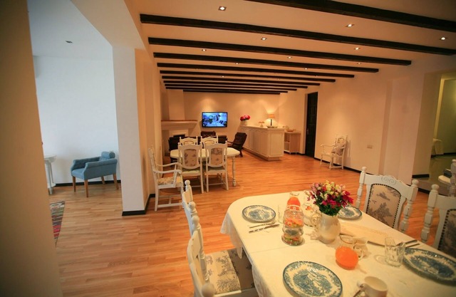 Verahouse