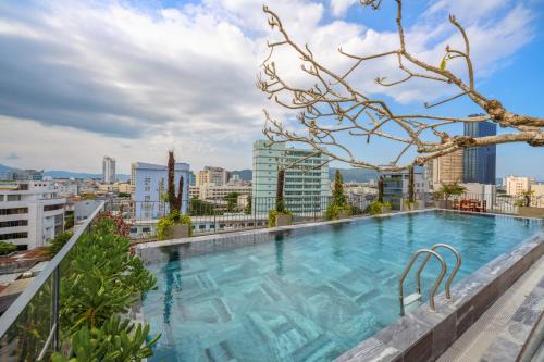Vernal Hotel & Apartment Da Nang
