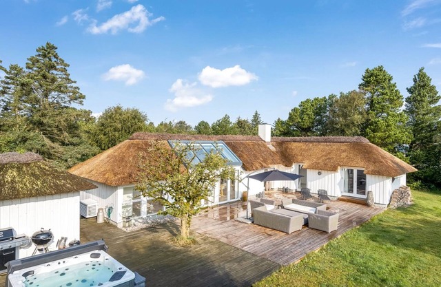 "Verner" - 900m from the sea by Interhome