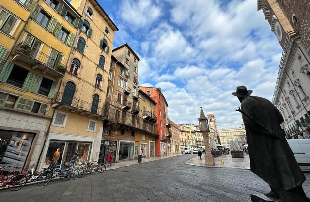 Verona Luxury Flats Piazza Erbe, floor 3
