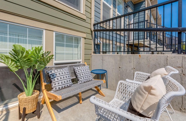 "Vertex" Brand New 1 Bed in Cranston
