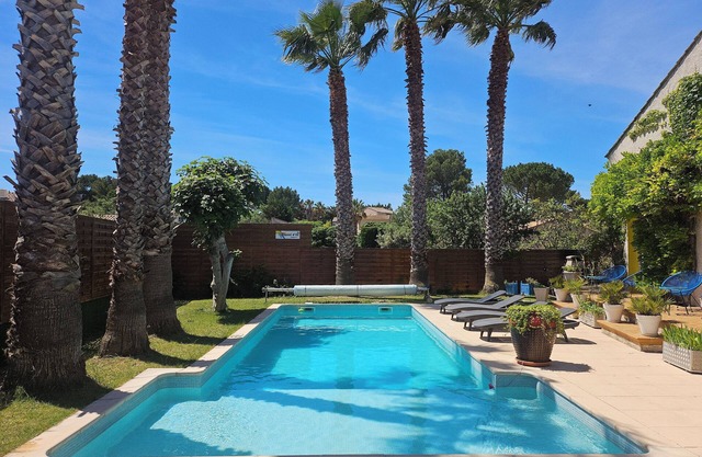Una villa muy hermosa, espaciosa, cómoda y ordenada.