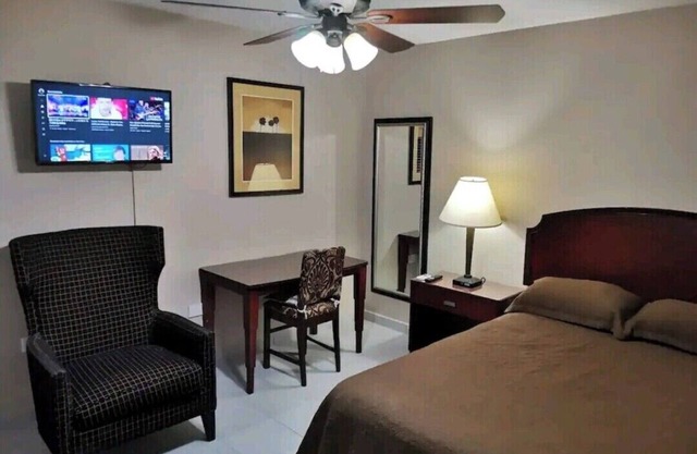 Habitación independiente muy confortable y segura.