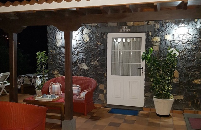 Casita de Piedra muy acogedora