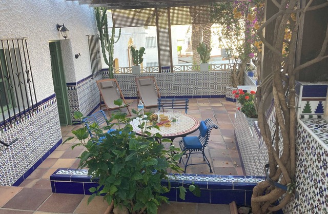 VERY LARGE HOUSE WITH 2 SUPERB TERRACES AND BREATHTAKING SEA AND MOUNTAIN VIEWS