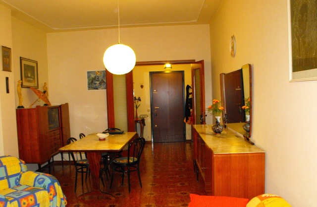 Muy tranquila casa de vacaciones de ca de julio rodeada de un parque arbolado