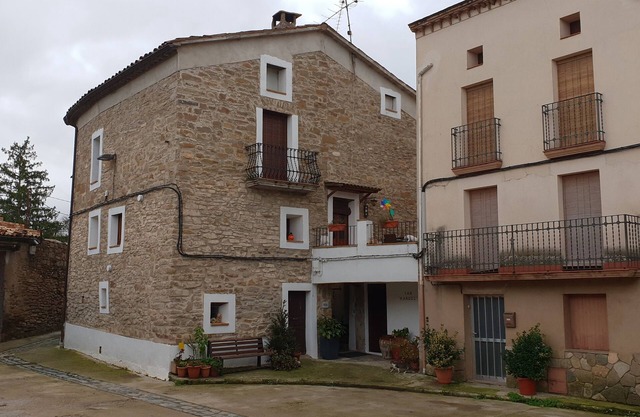 CAN MANUEL, CASA DE PUEBLO EN EL PALLARS JUSSA