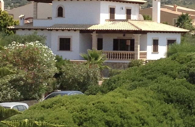 Villa muy espaciosa con piscina, a 25 metros de una larga playa salvaje