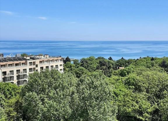 Vesta Riviera - Free Parking