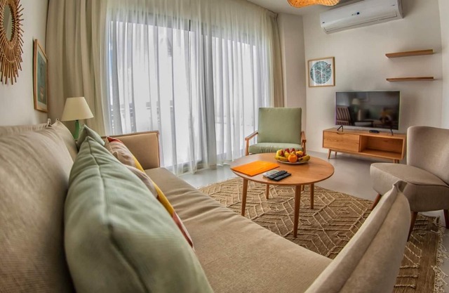 Vesta - Superior APT - 2BR - Swan Lake