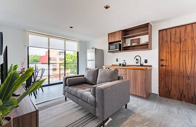 VH | Great apt balcony | Sta Ma la Ribera | 234