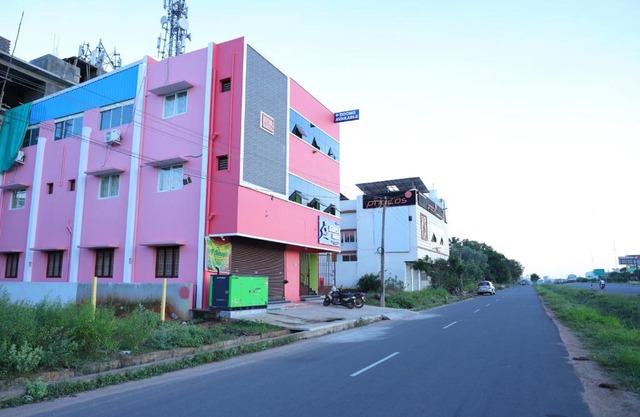 VHR Guest House