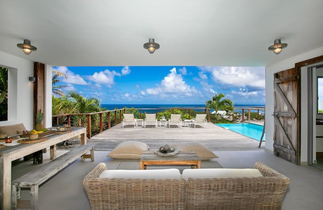 Villa con vistas al mar y auténtico encanto único!