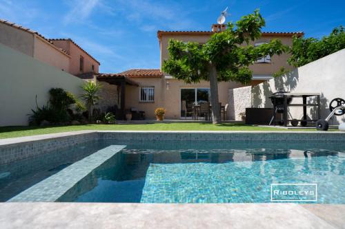 Vias Plage - Villa avec piscine privée