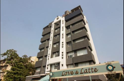 Vibes INN Juhu