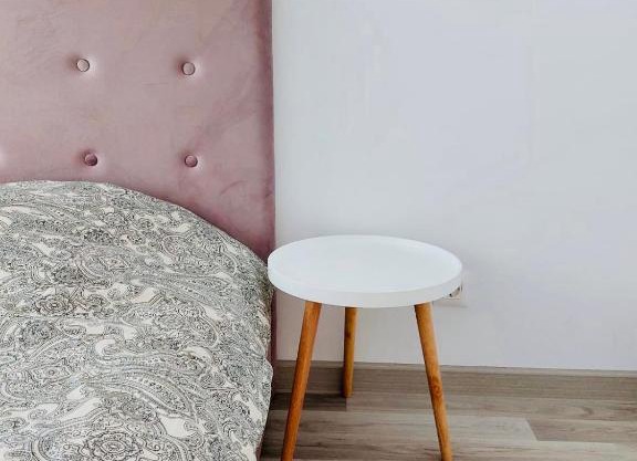 Vibrant “Little Jewellery” Flat
