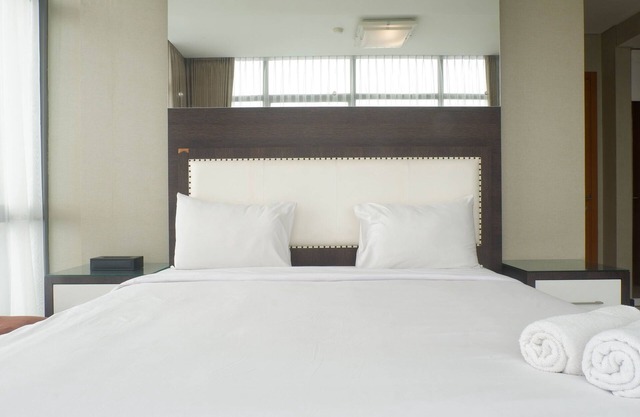 Vibrant Luxurious 2Br Apartment At Aryaduta Residence Connected To Cito Mall