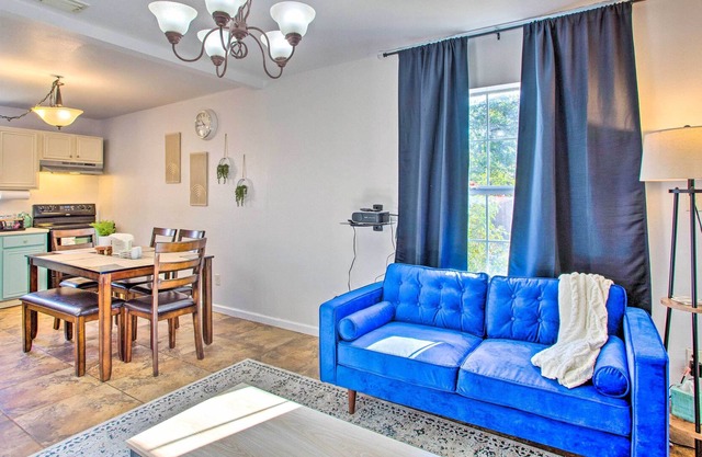 Vibrant Rockwall Home Near Lake Ray Hubbard!