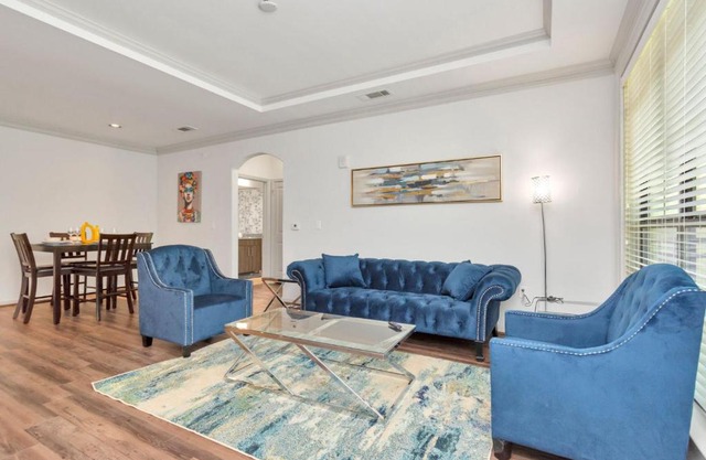 Vibrant & Spacious Double King suite
