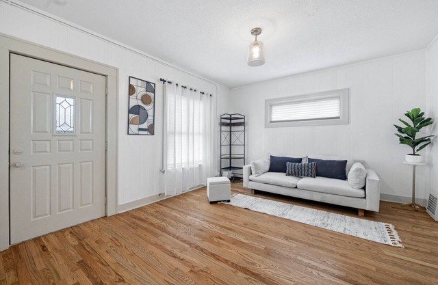 Vibrant SPACIOUS Group Rendezvous