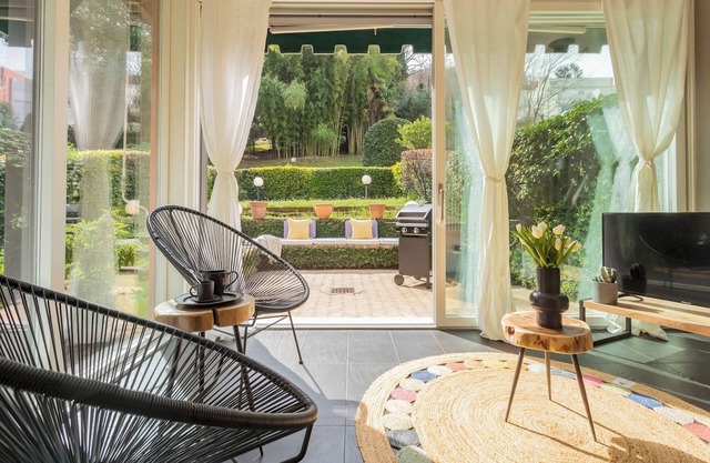 Vico Garden-203 by Rent all Como