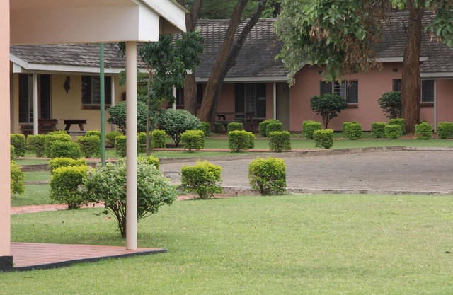 Victoria Apartments