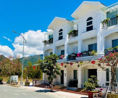 Victory's House Ngọc Hoa