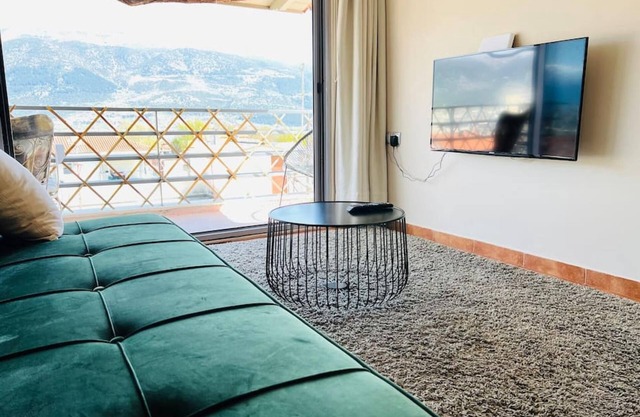 View lake attic in Ioannina