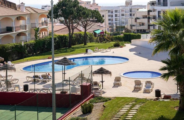 View Waves Apartment | Pool and Sea View & Tennis Court