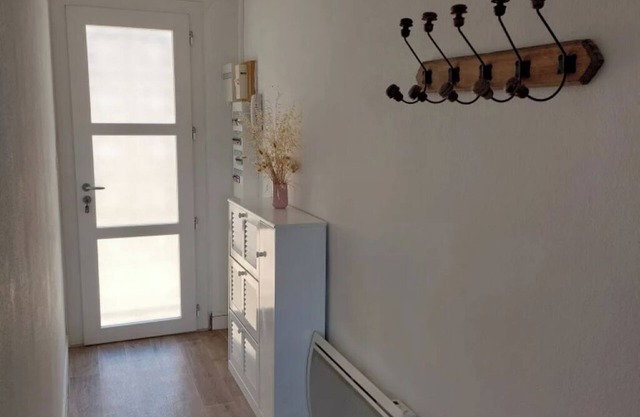 Vigna: 2-bedroom cottage with Jacuzzi, terrace and charm in the heart of the maquis