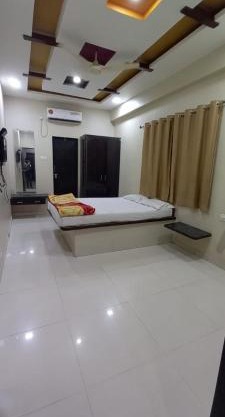 Vijayalakshmi Lodge