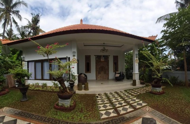 vila bukit sari